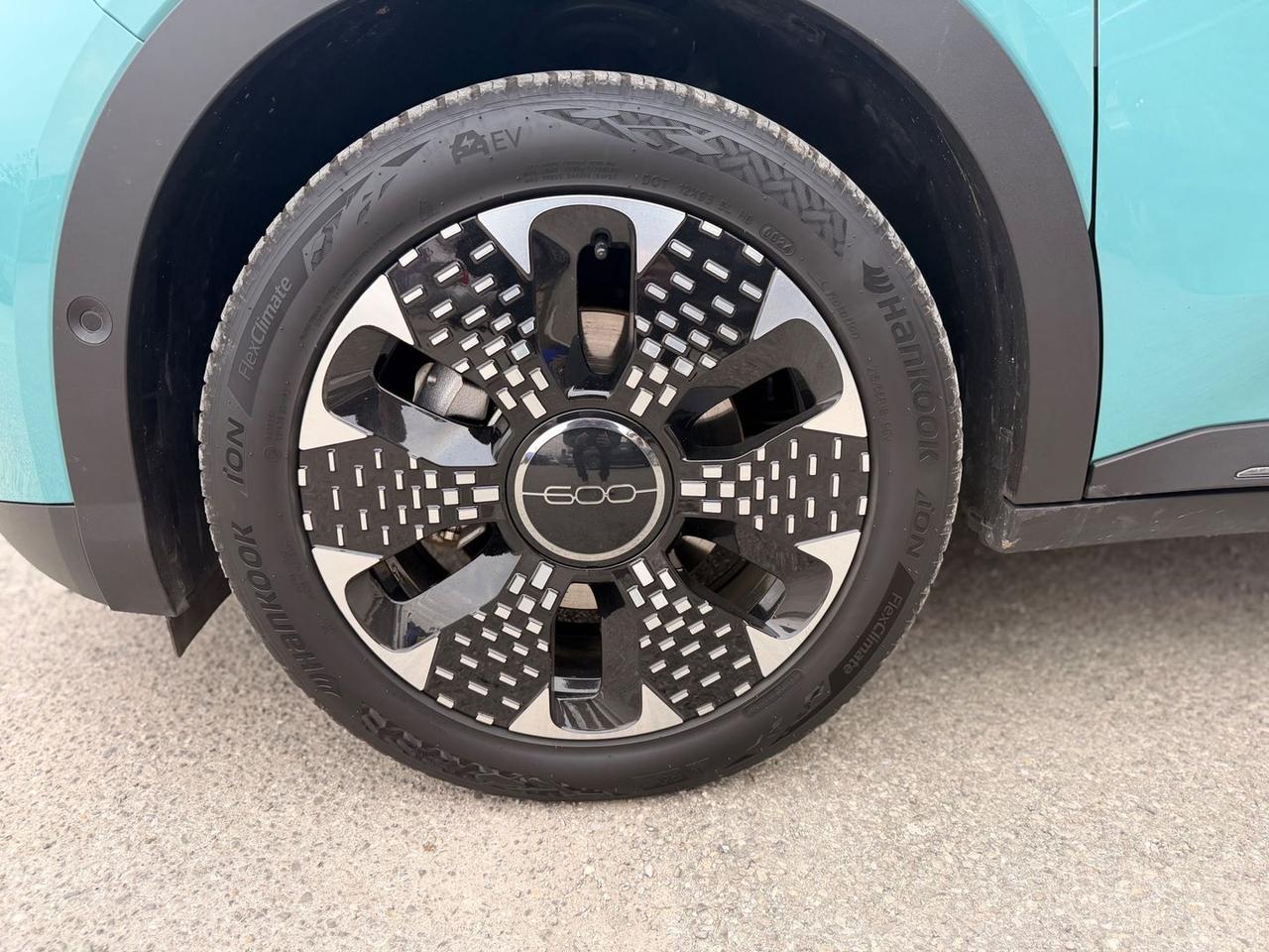 Fiat 600 La Prima 600-e #8647