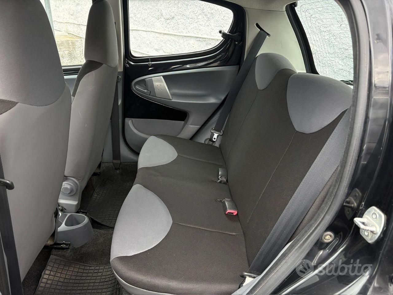 PEUGEOT 107 1.0 BENZINA Allure 5p NEOPATENTATI