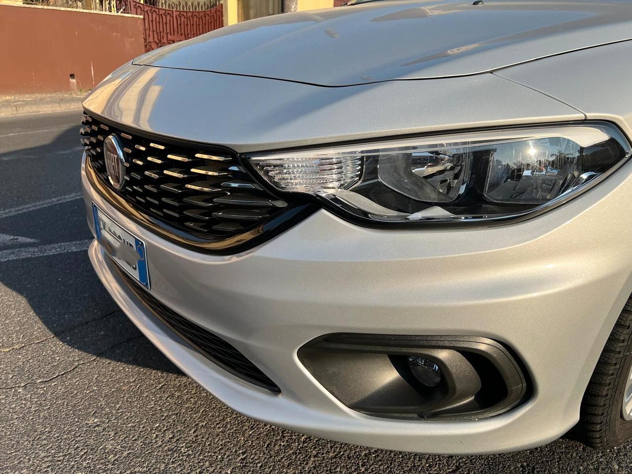 Fiat Tipo 1.3 Mjt S&S 5 porte Easy