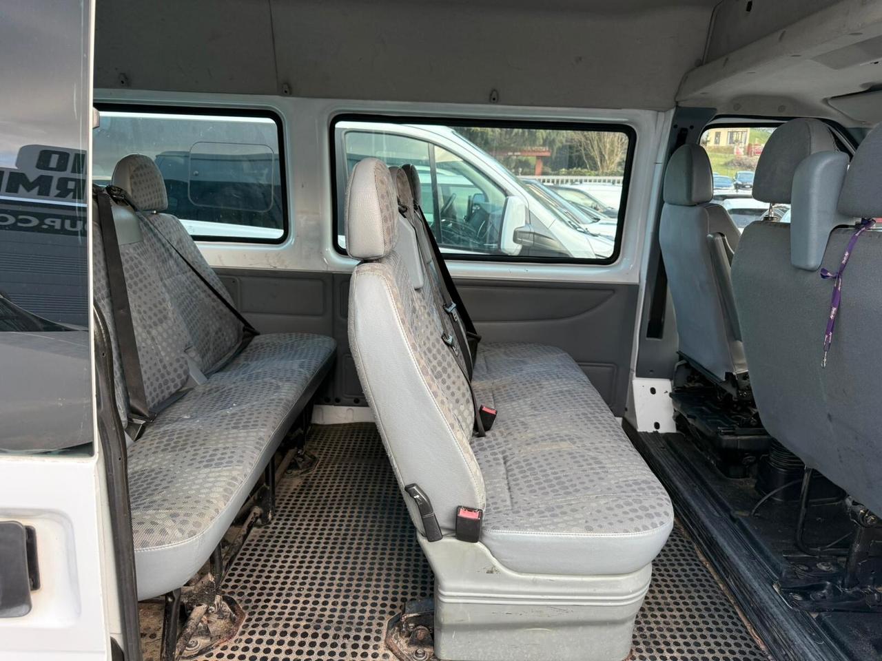 Ford Transit/Tourneo/Bus Transit 330S 2.2 TDCi/140 PC-TN Combi