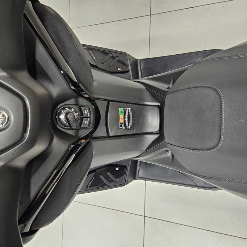 Yamaha X-Max 300 Tech Max - 2025