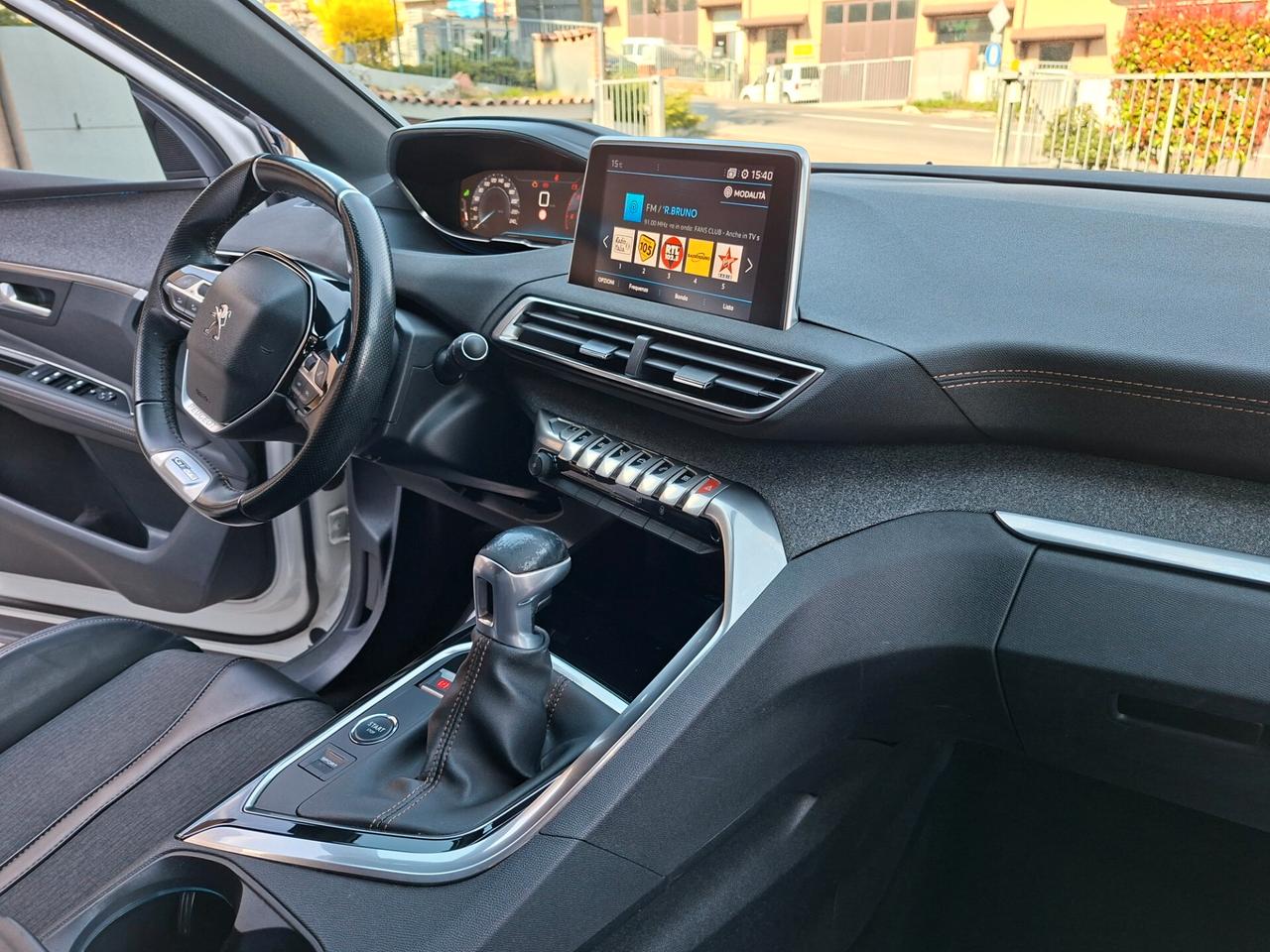 Peugeot 3008 BlueHDi 130 S&S GT Line UNICOPRO.