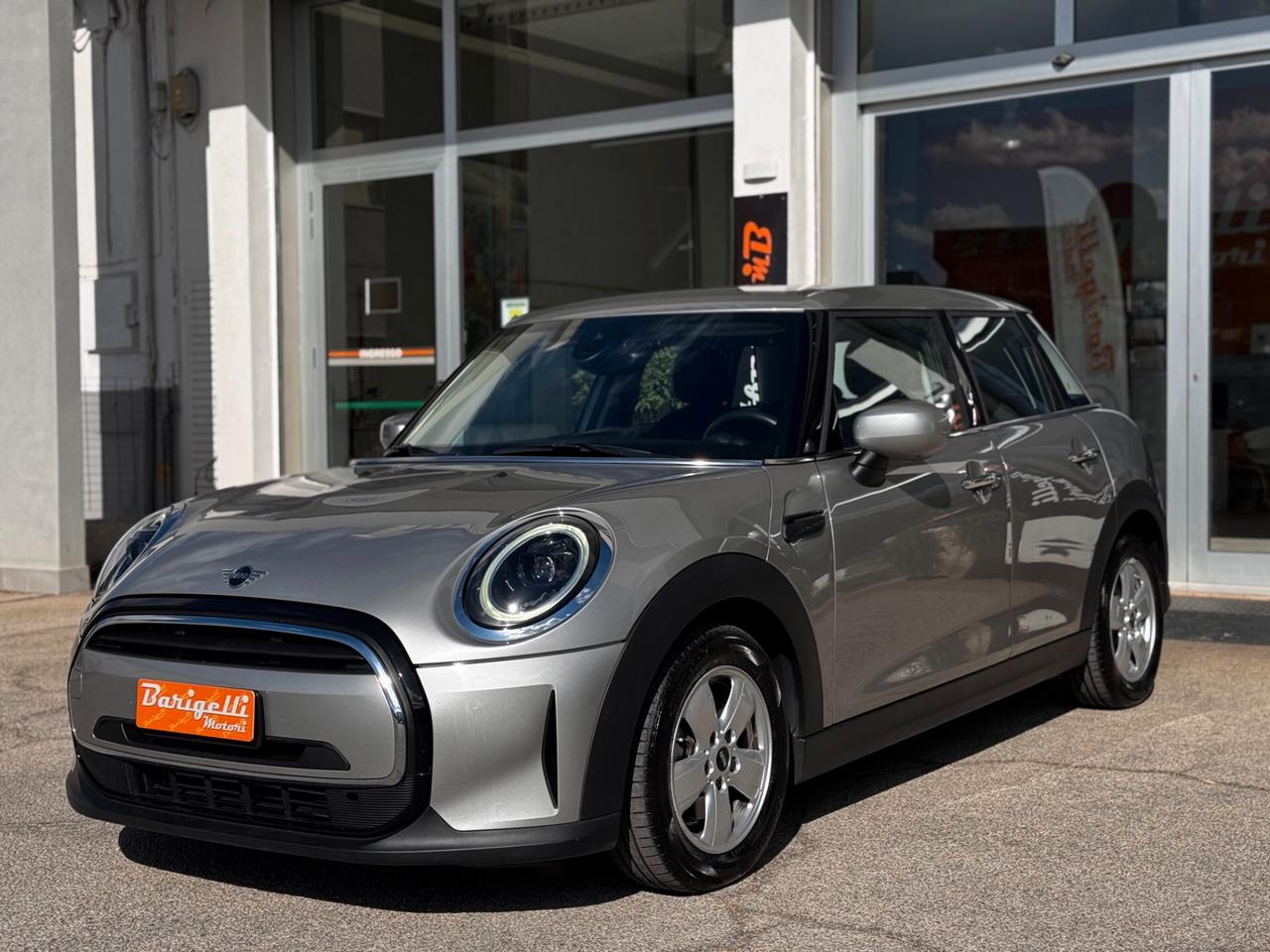 Mini 1.5 Cooper Essential, Aziendale, Iva deducibile