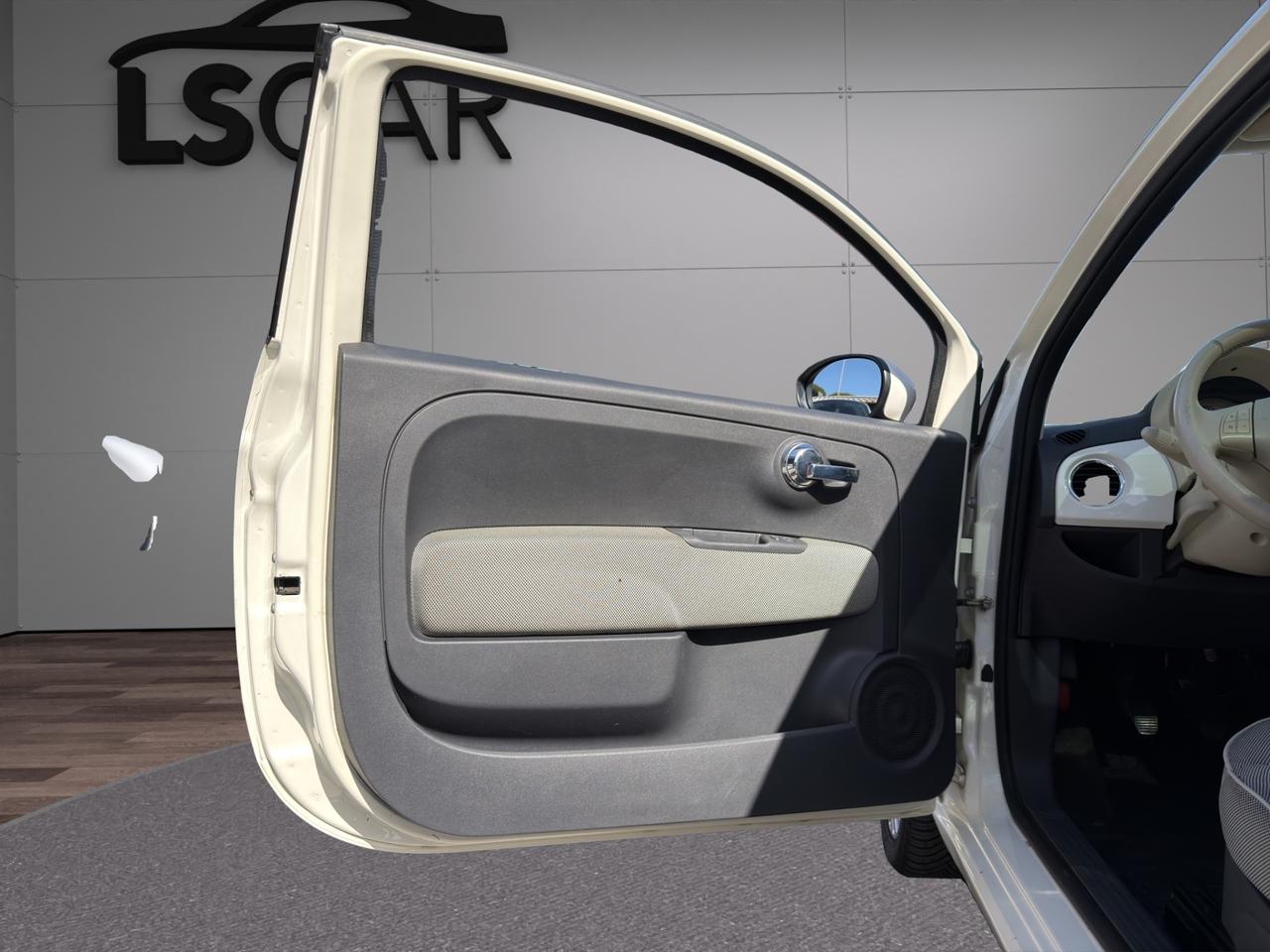 Fiat - 500 1.2 Lounge 69cv