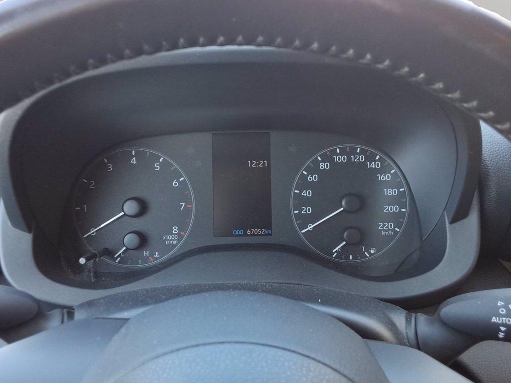 TOYOTA Yaris 1.0 active del 2023