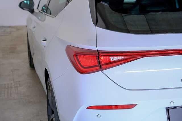 CUPRA Leon 1.5 Hybrid 150 CV DSG