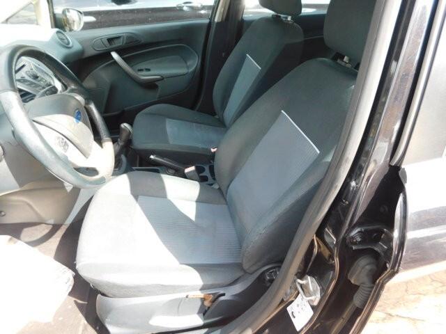 Ford Fiesta 1.4 TDCi 70CV 5 porte Titanium