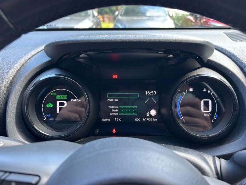 Toyota Yaris Hybrid Lounge MY21