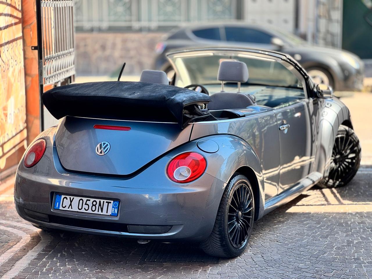 Volkswagen New Beetle 1.9 TDI 105CV Cabrio
