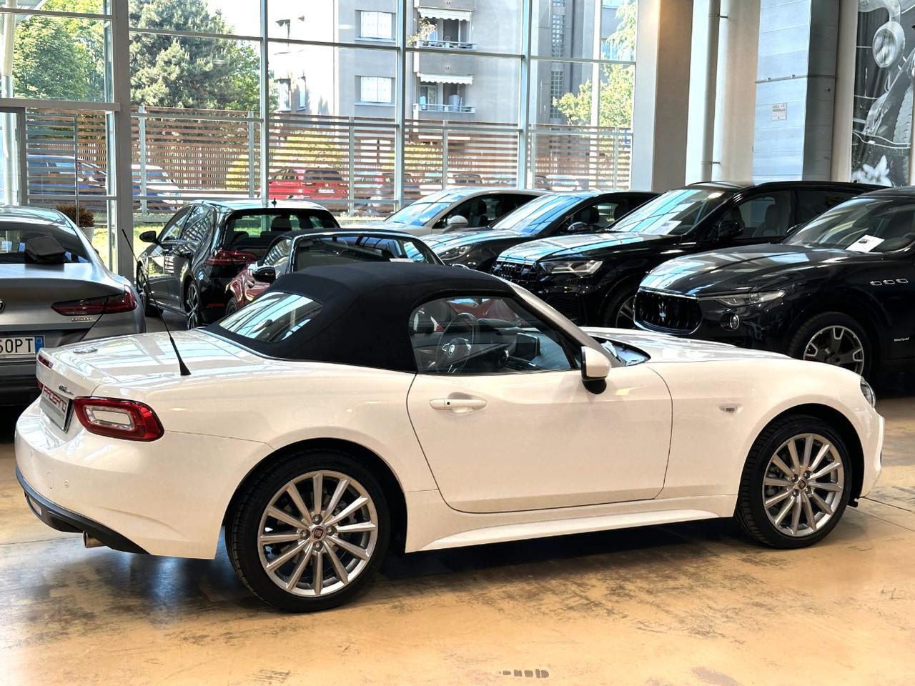 Fiat 124 Spider 1.4 m-air Lusso auto-LED-17"-Bose-Pelle-Keyless