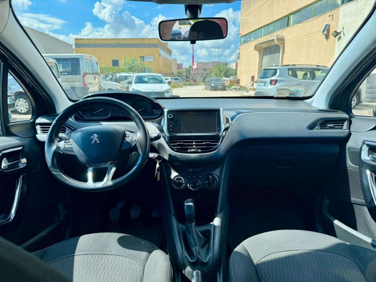 Peugeot 208 PureTech 82 5 porte Allure