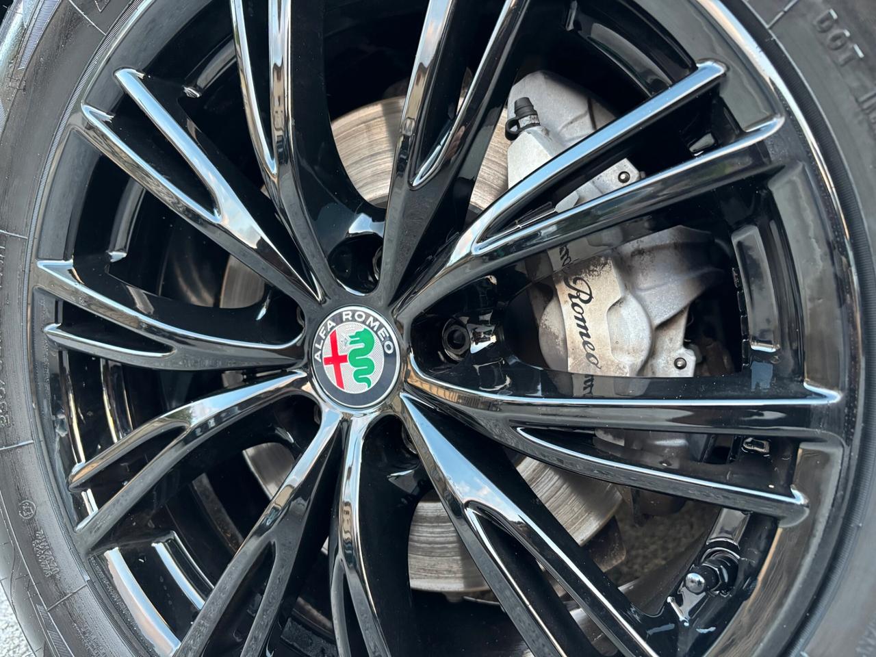 Alfa Romeo Stelvio 2.2 Turbodiesel 160 CV AT8 RWD MY 22