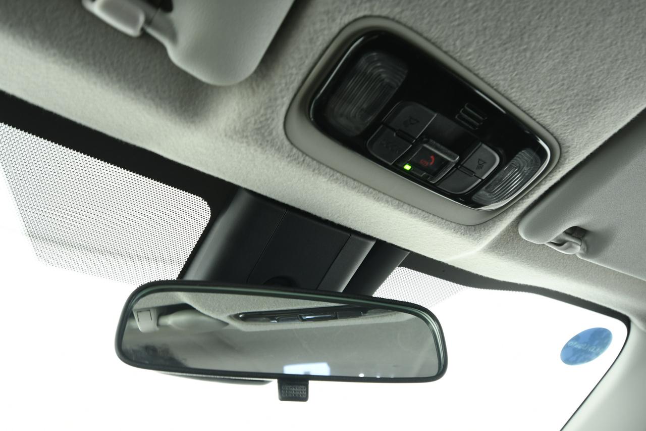 TOYOTA Yaris 1.5h Business CAMERA+ACC+APP CONNECT+NEOPATENTATI