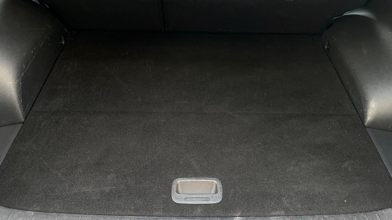 KIA SPORTAGE 1.6 BUSINESS CLASS CRDI DCT7 MH 2WD 136CV - FULL LED, CARPLAY, NEOPATENTATI