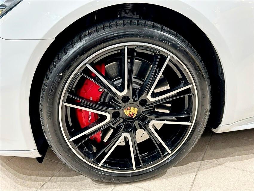 Porsche Panamera 4.0 Turbo