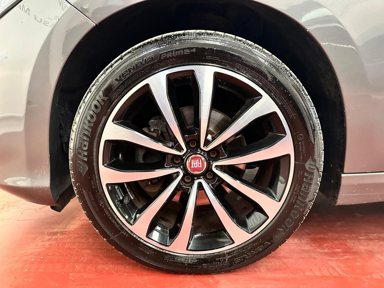 Fiat Tipo 1.6 Mjt 120cv S&S SW Lounge ok neop.