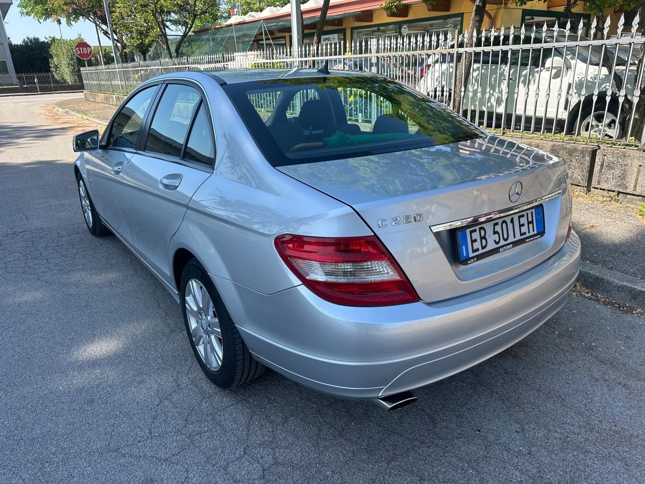 Mercedes-benz C 220 CDI BlueEFFICIENCY Avantgarde
