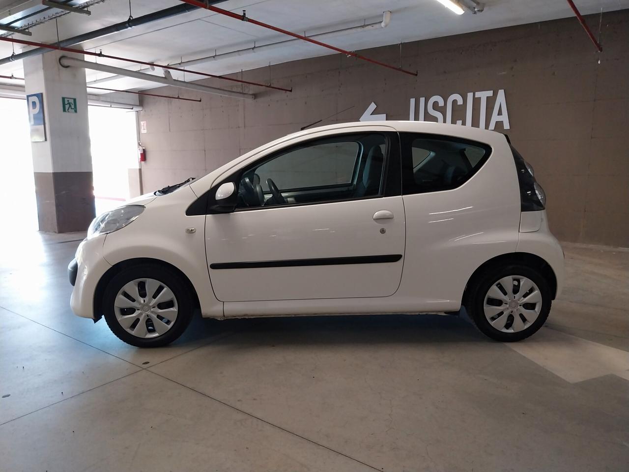 Citroen C1 1.0 3 porte AMIC1 cambio automatico - ok neopatentati