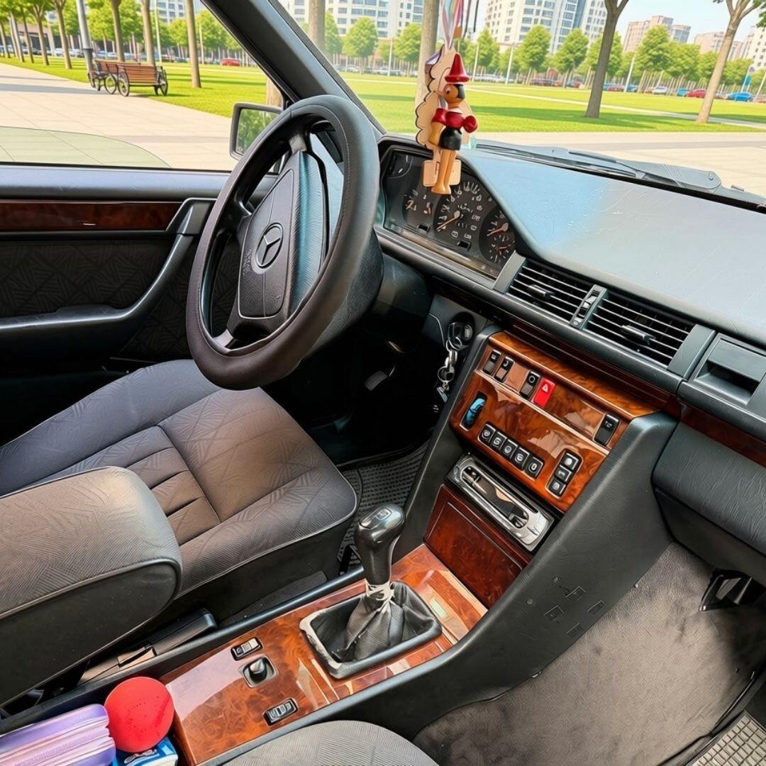 Mercedes E 200 - 136CV *Iscritta ASI*