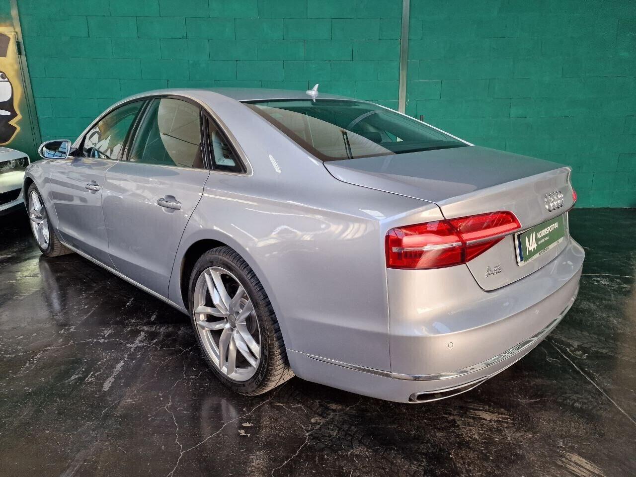 Audi A8 3.0 TDI 262 CV ultra quattro tiptronic