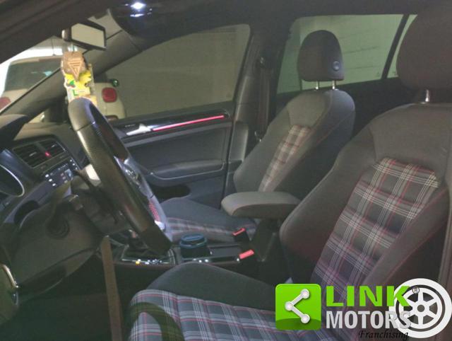 VOLKSWAGEN Golf GTI 2.0 TSI DSG 5p. BlueMotion Technology