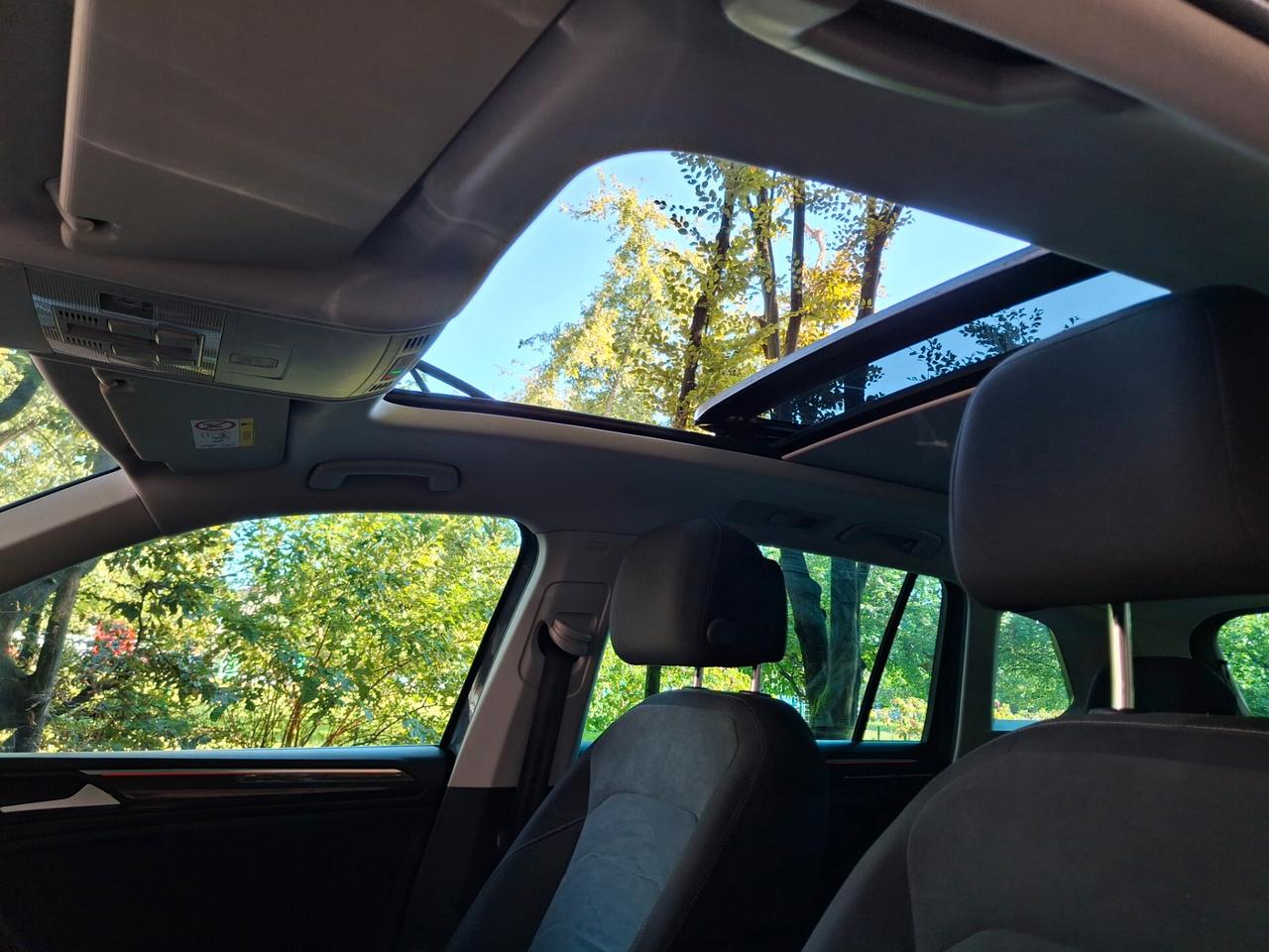 Volkswagen Tiguan 1.4 TSI eHYBRID DSG Elegance