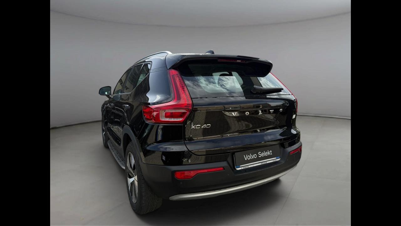 VOLVO XC40 - XC40 1.5 t5 phev Inscription Expression auto my21
