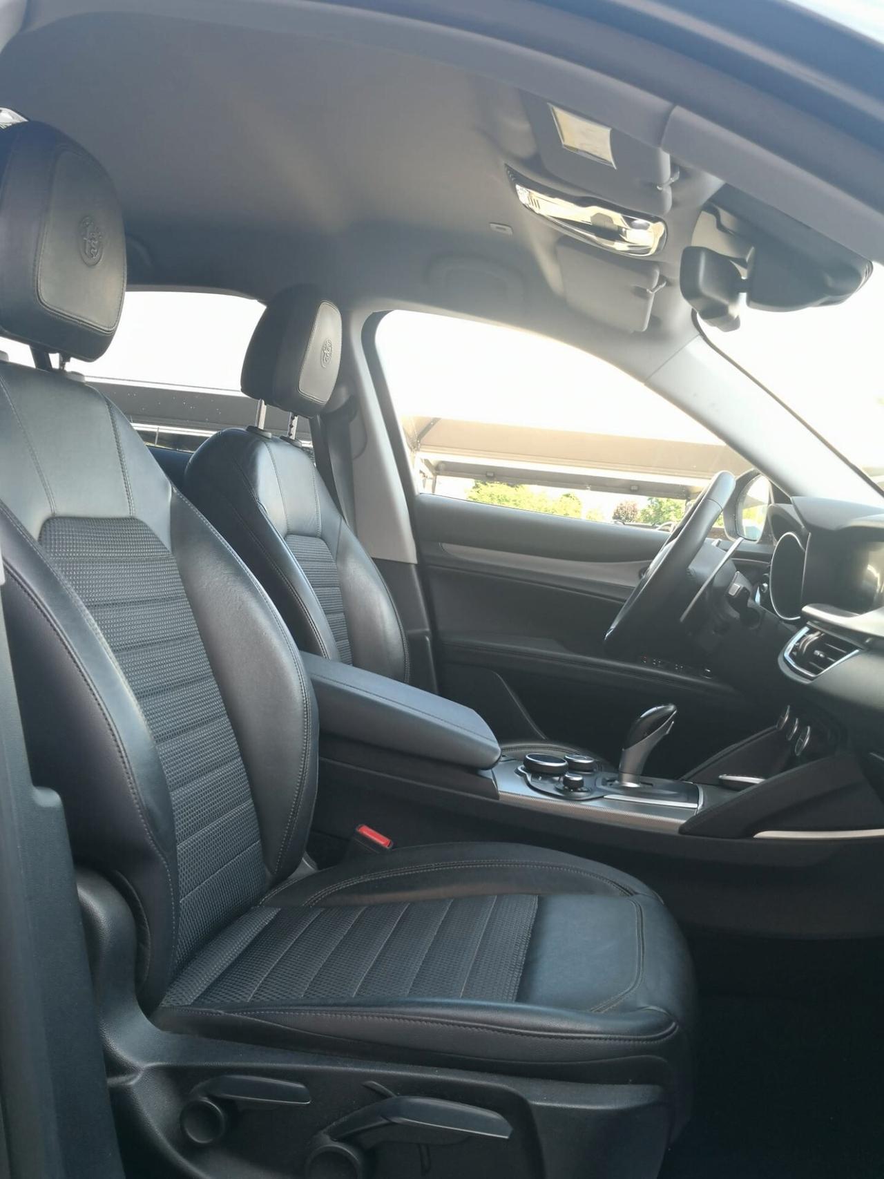 Alfa Romeo Stelvio 2.2 Turbodiesel 210 CV AT8 Q4 ***TELECAMERA***