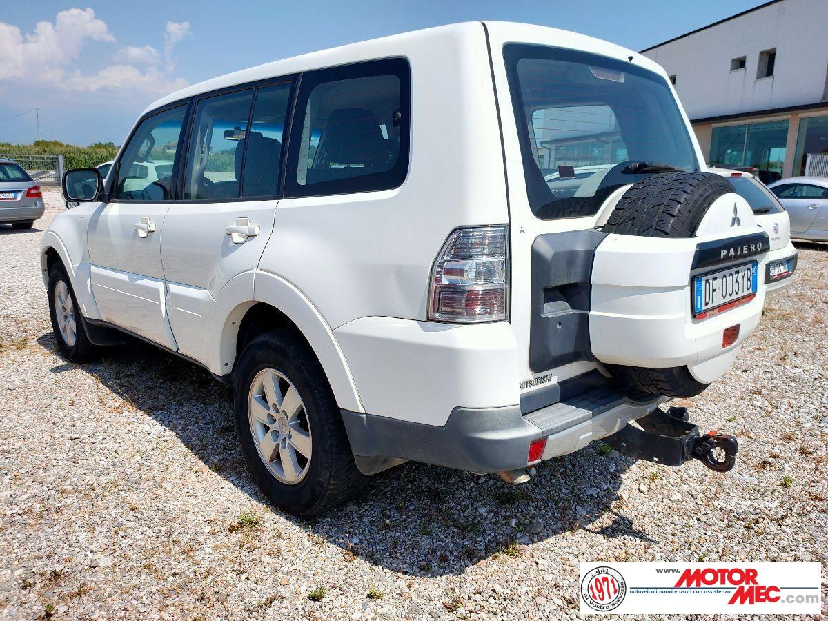 MITSUBISHI Pajero 3.2 5p. Invite 7 posti