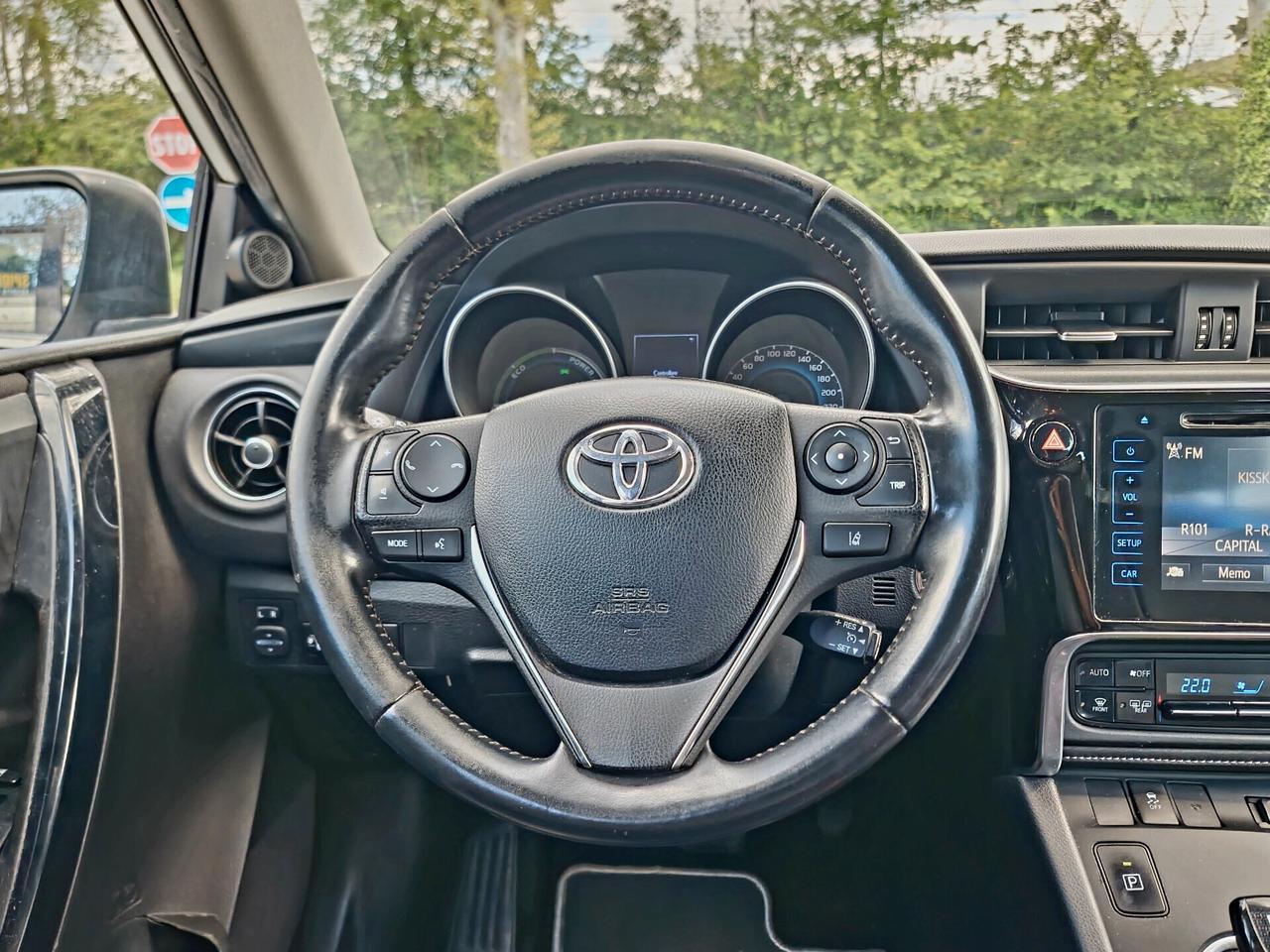 Toyota Auris Touring Sports 1.8 Hybrid Lounge 2018-E6B Automatico NEO