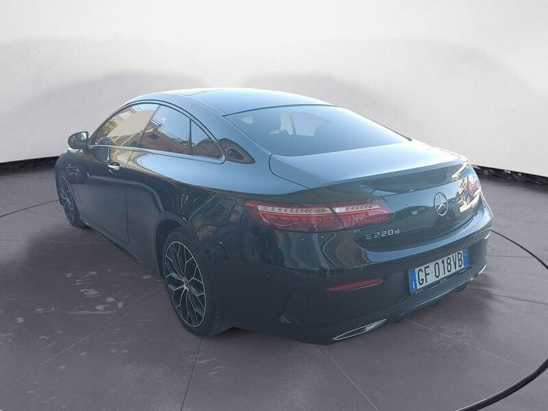 Mercedes-Benz Classe E E220 d 4MATIC Premium Plus