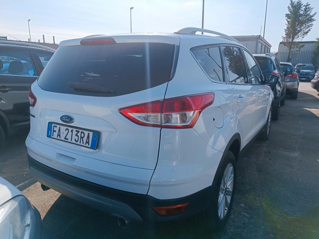 Ford Kuga 2.0 TDCI 120 CV S&S 2WD Titanium