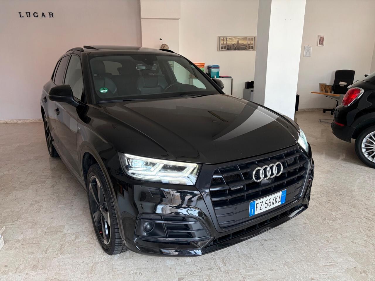 AUDI Q5 40 TDI S TRONIC S LINE PLUS 124.000 KM