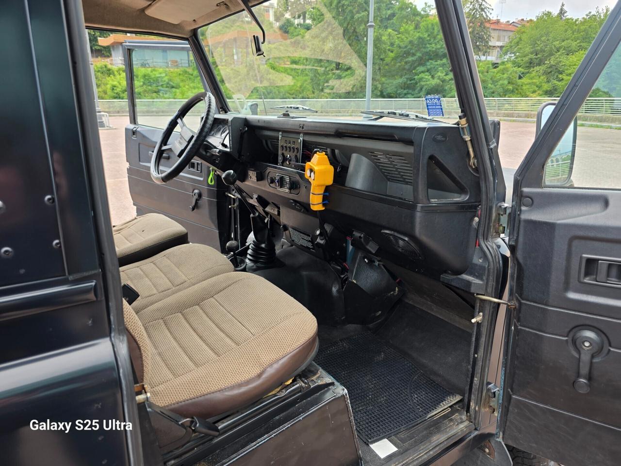 Defender 90 gancio traino vericello