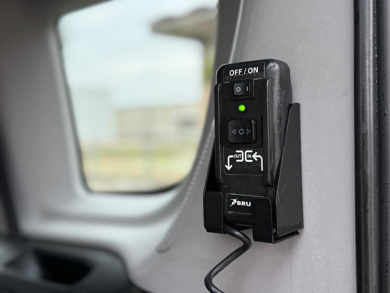 FIAT DOBLO 1.6 MJT XL PEDANA PER DISABILI