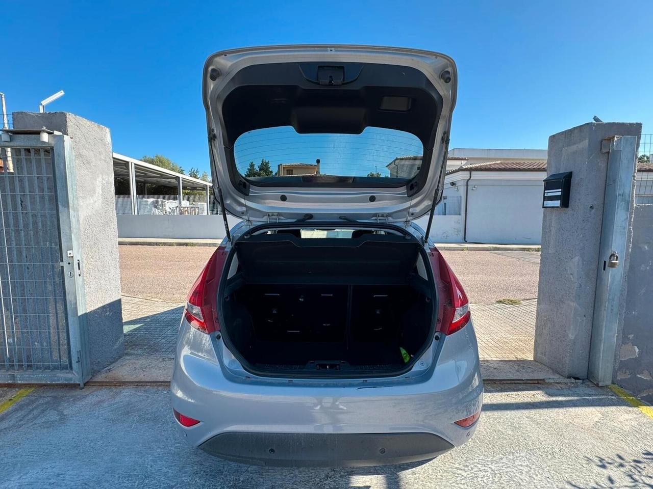 FORD FIESTA DIESEL PRONTA CONSEGNA