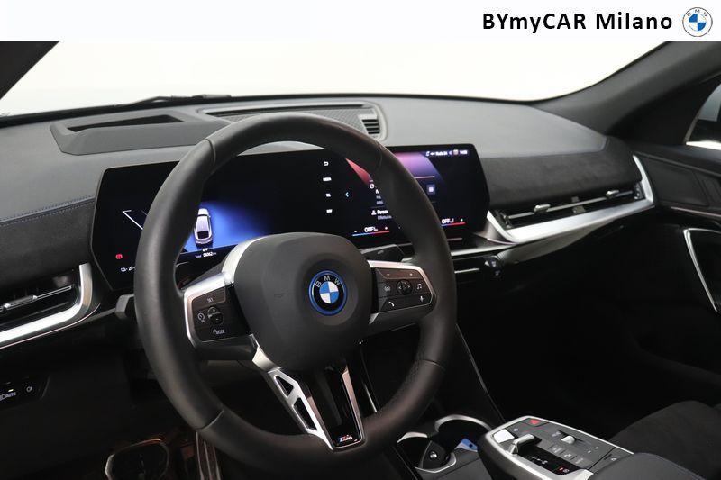 BMW iX2 20 MSport Pro eDrive