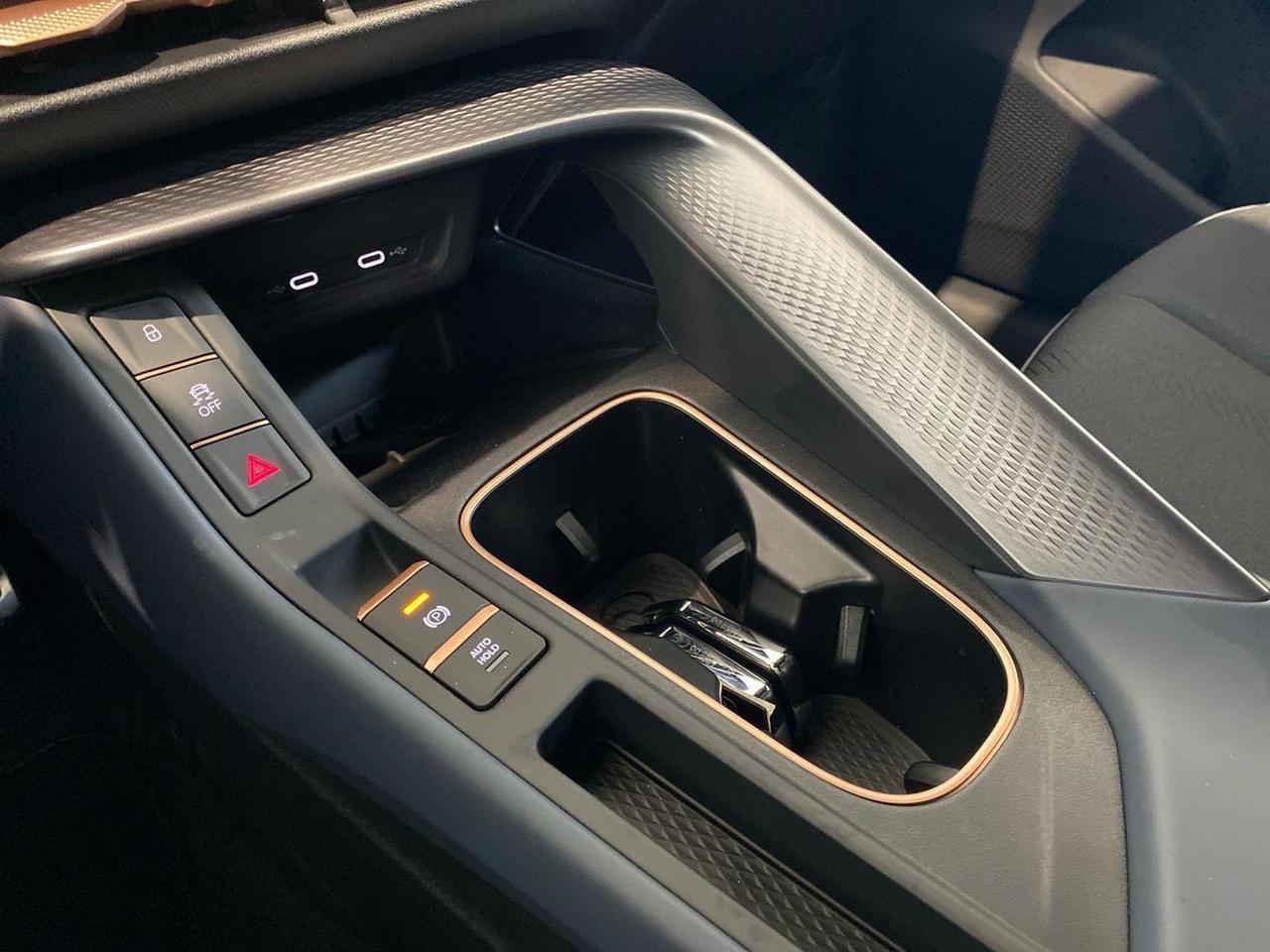 Cupra Terramar 1.5 hybrid 150cv