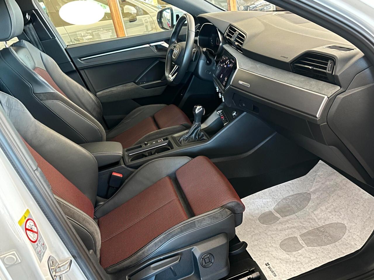 Audi Q3 35 2.0 TDI 150 cv. S Tronic LINE EDITION