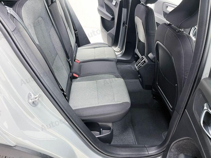 Volvo XC40 XC40 B3 163CV AUT PLUS DARK