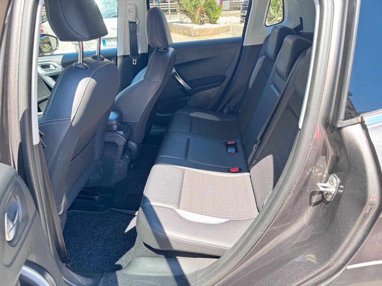 Peugeot 2008 BlueHDi 100 Allure