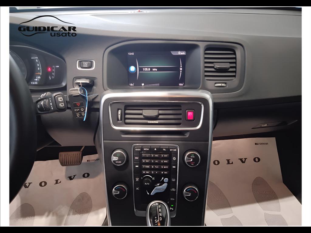 VOLVO V60 I 2014 - V60 2.0 d2 Kinetic geartronic