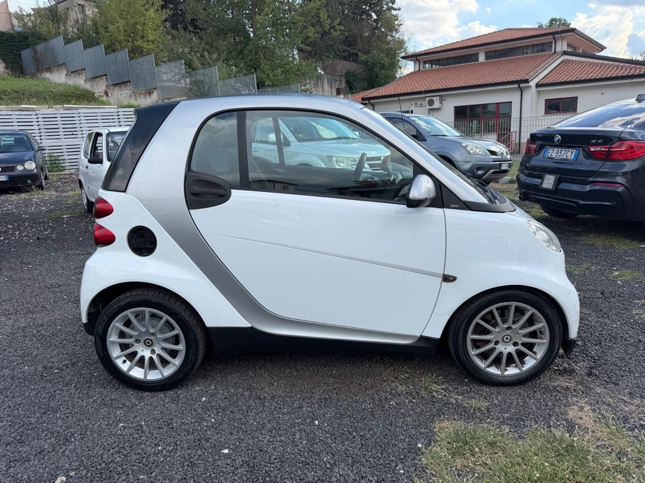 Smart ForTwo 1000 52 kW coupé passion