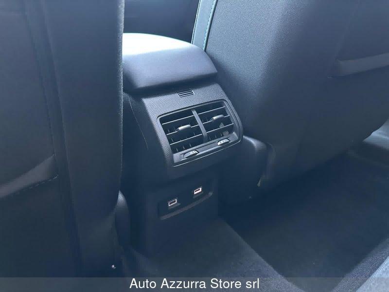 Citroën C4 C4 PureTech 130 S&S EAT8 Max *TETTO APRIBILE, PROMO AZZURRA*