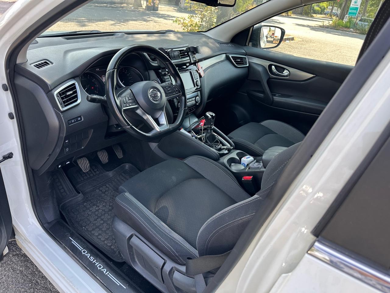 Nissan Qashqai 1.3 DIG-T 140 CV Tekna+