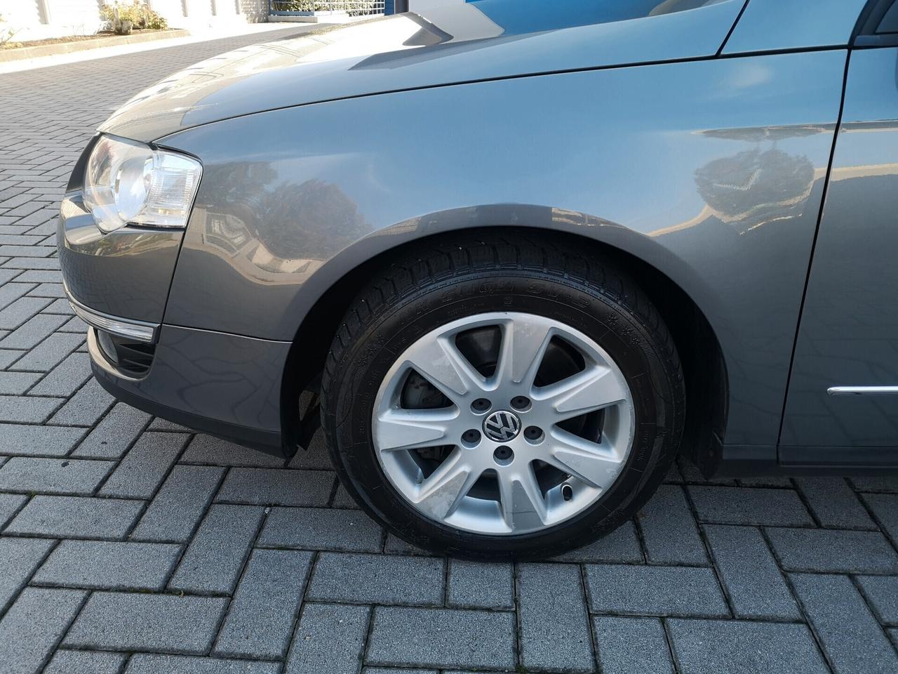 Volkswagen Passat 2.0 16V TDI Var. Sportline
