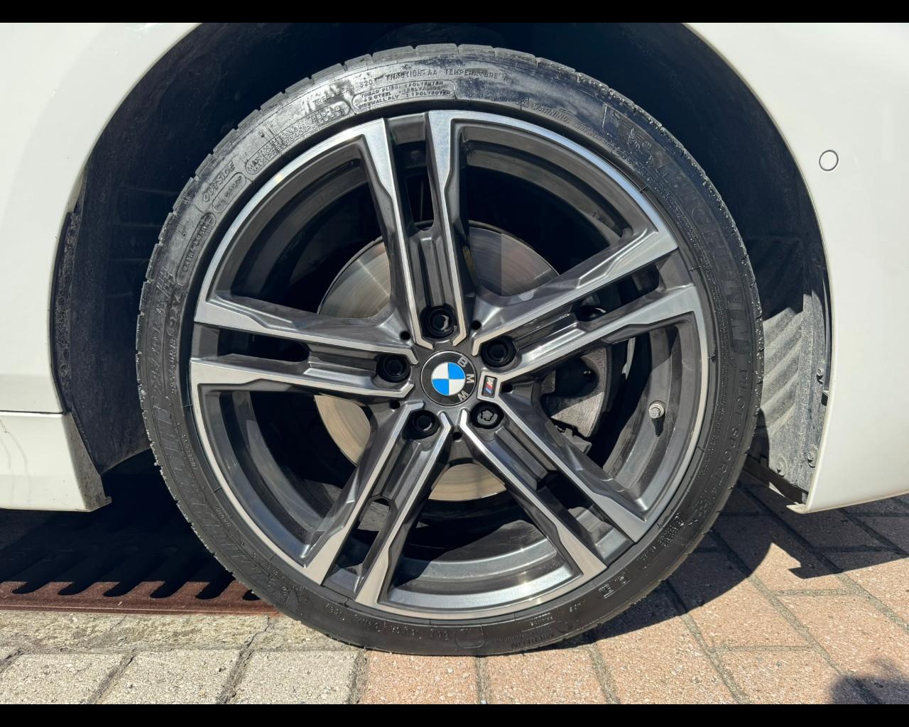 BMW Serie 1 (F40) - 118d 5p. Msport