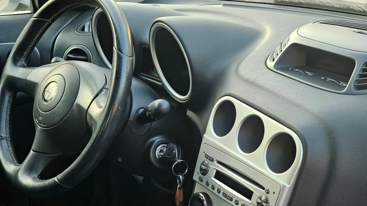 Alfa Romeo 156 1.9 JTD Exclusive