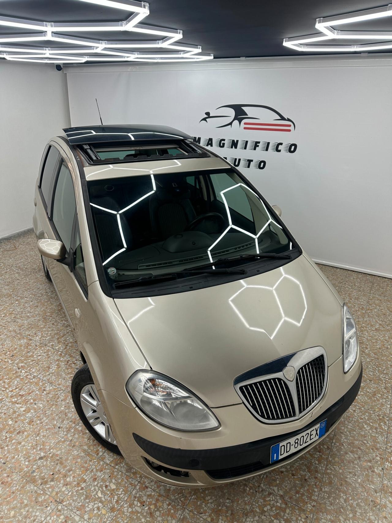 Lancia MUSA 1.4 16V Platino