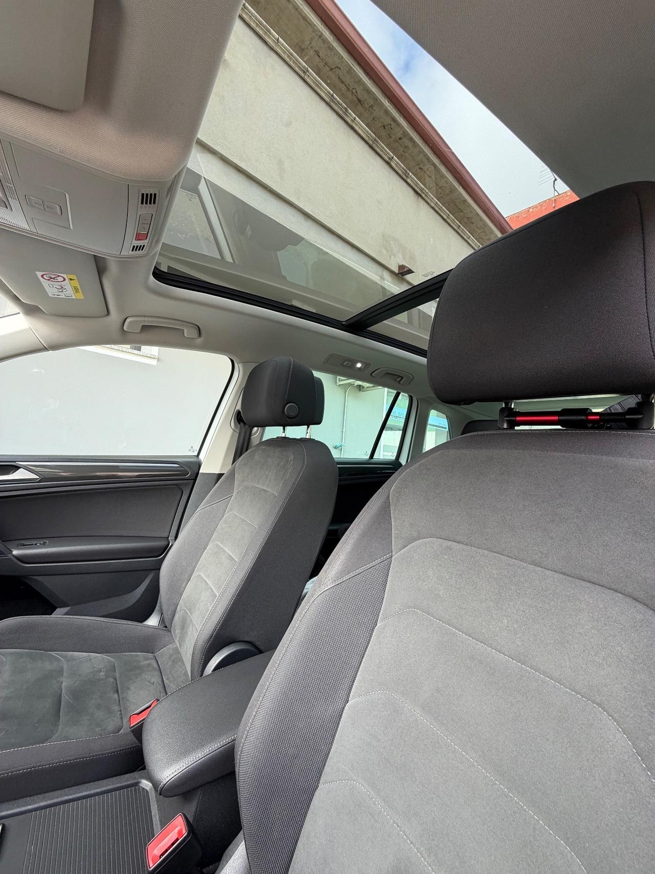 Volkswagen Tiguan 2.0 TDI SCR DSG 4MOTION Sport BMT